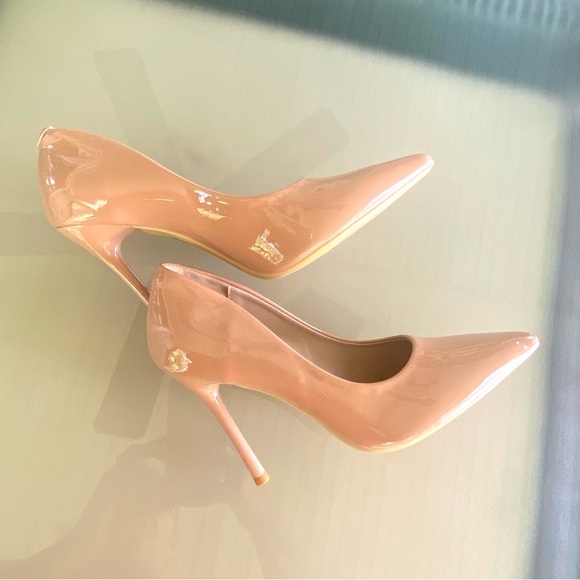 ❤️ PURE PERFECTION! A Lovely shade of Creamy Beige Hi- Heels in Size 6 ! NWOB ❤️ - Picture 13 of 17